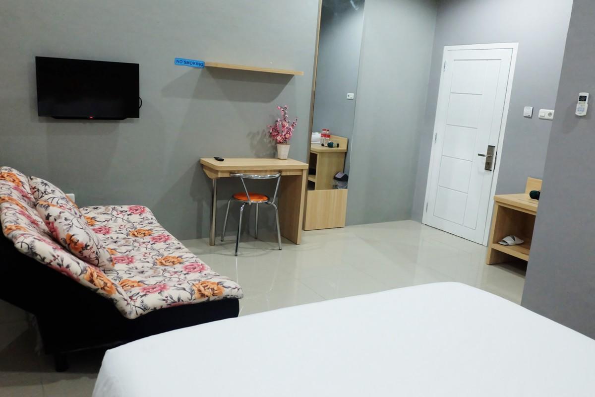 O.R 44 Hotel Bengkulu Esterno foto